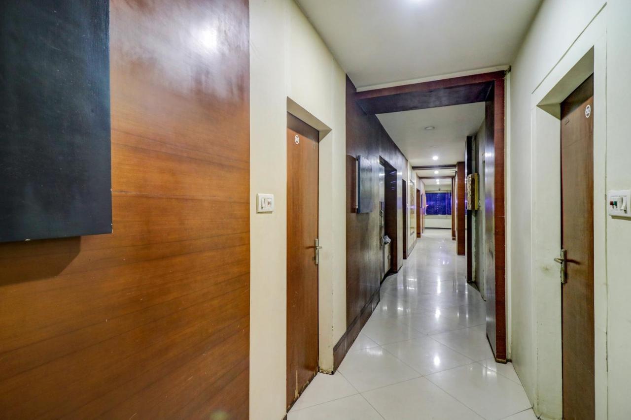 Oyo 61861 Hotel Dream Palace Durg Exterior foto