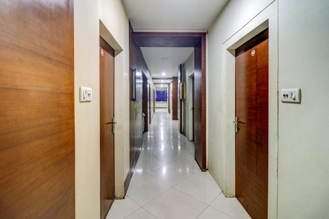 Oyo 61861 Hotel Dream Palace Durg Exterior foto